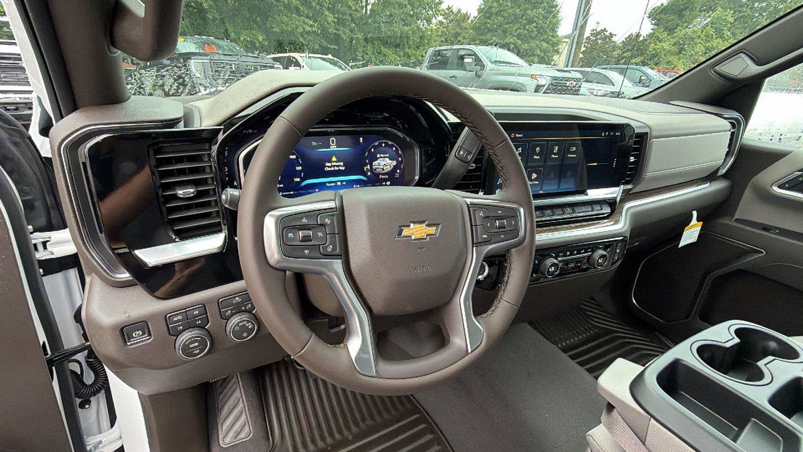 New 2026 Chevrolet Silverado 1500 LT w/ Z71 Off-Road Package AWD/4WD image 20