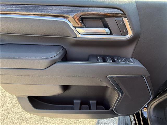 New 2026 GMC Sierra 2500 SLE w/ SLE Value Package; image 12