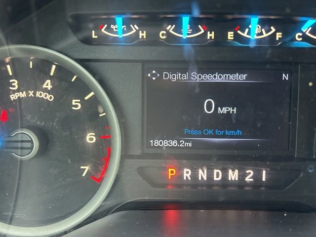 Used 2017 Ford F150 XLT w/ Equipment Group 302A Luxury RWD image 14