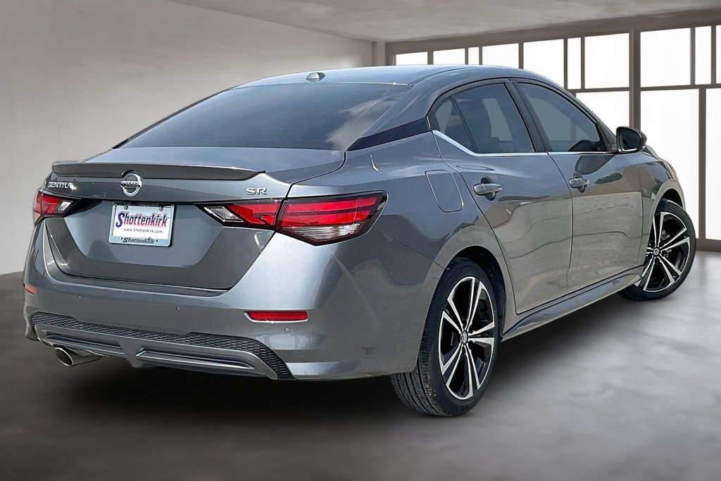 Used 2023 Nissan Sentra SR FWD image 6