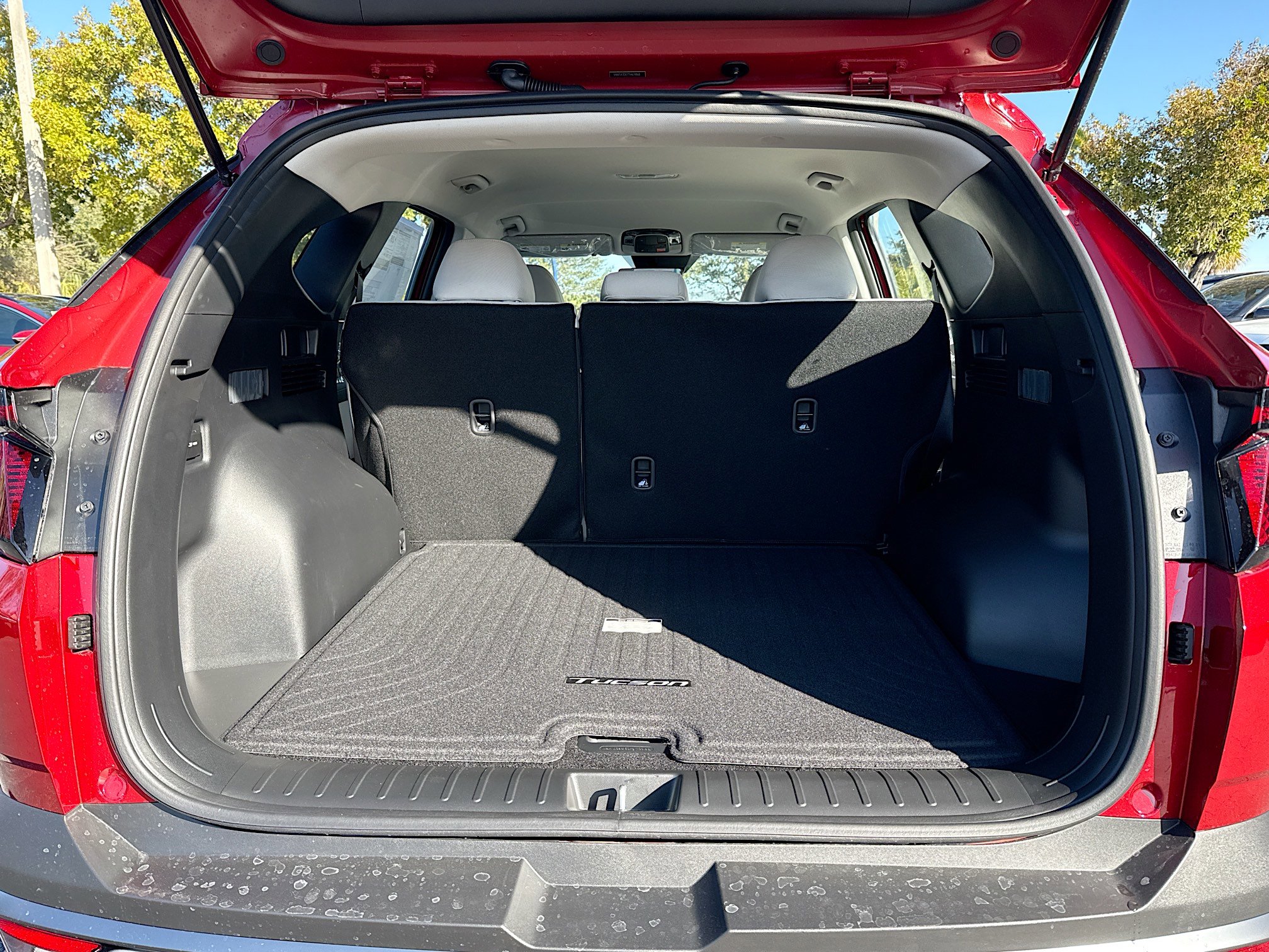 New 2026 Hyundai Tucson SE image 12