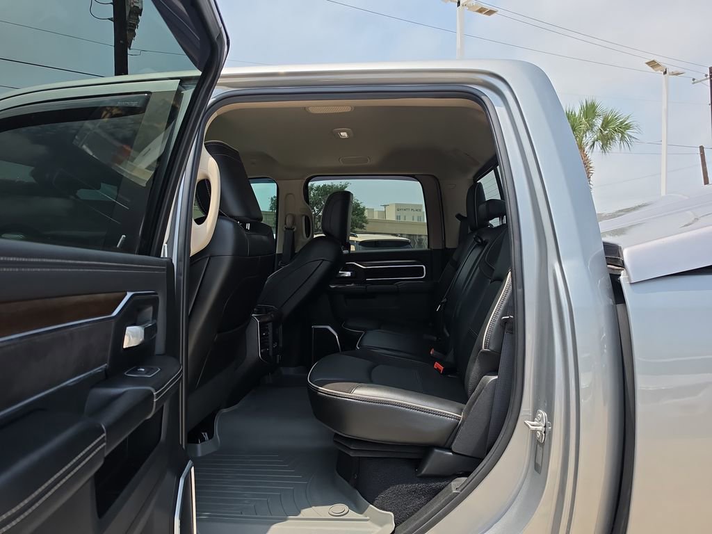 Used 2022 RAM 2500 Laramie AWD/4WD image 31