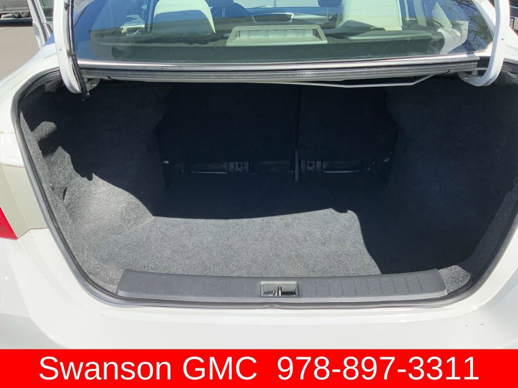 Used 2016 Nissan Sentra S image 24