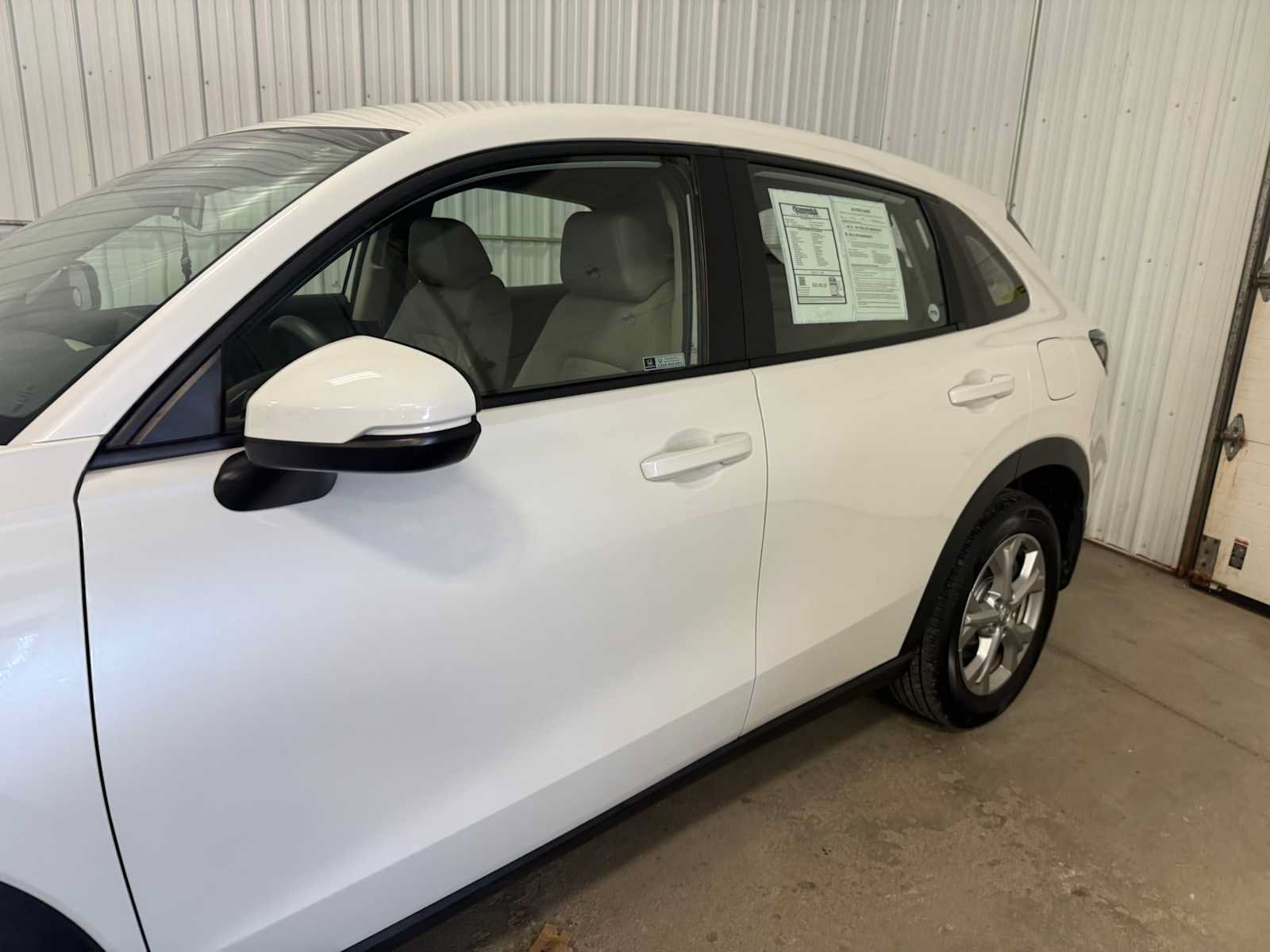 Used 2023 Honda HR-V LX image 7