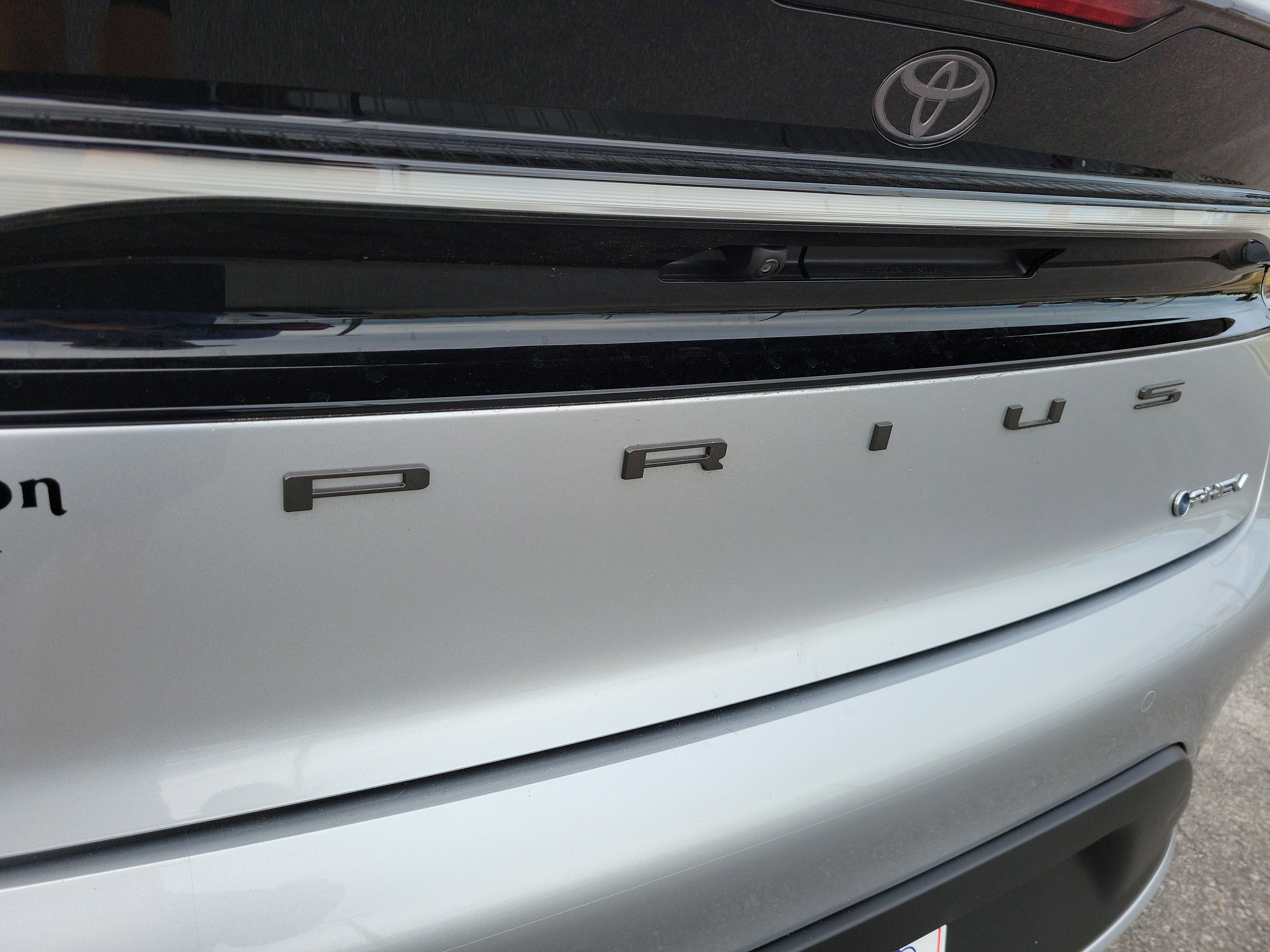 New 2026 Toyota Prius Plug-In Hybrid image 9