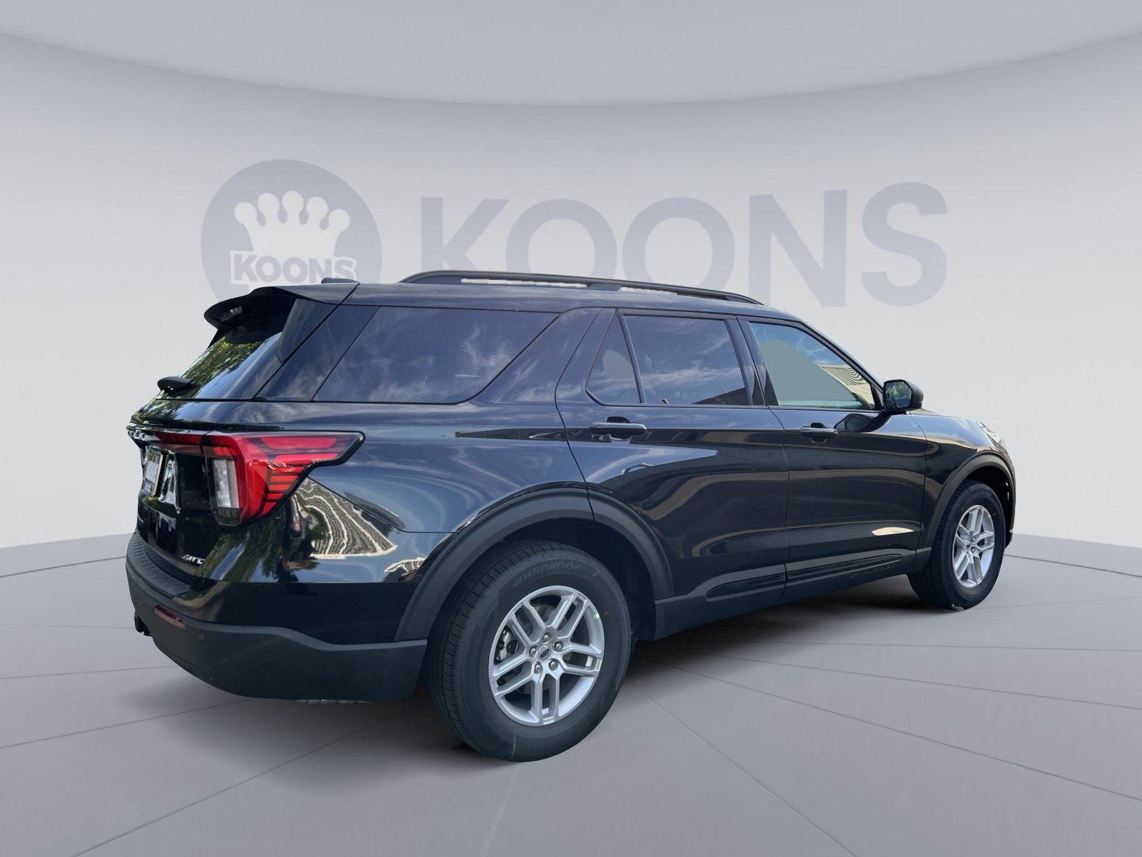 New 2026 Ford Explorer Active AWD/4WD image 11