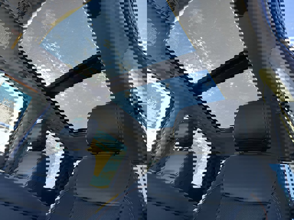 New 2026 Ford F350 Lariat w/ Black Appearance Package image 24