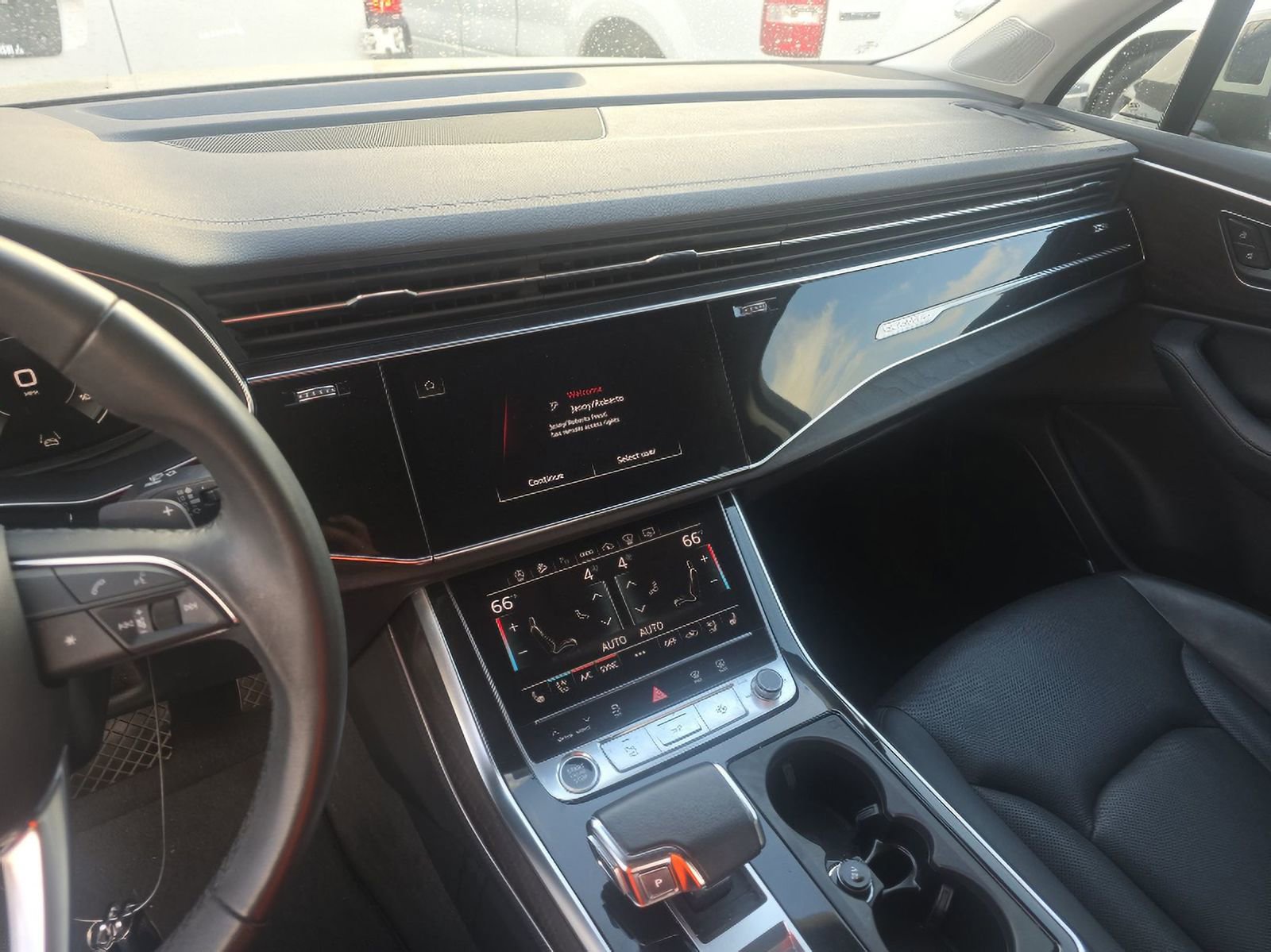 Used 2023 Audi Q7 3.0T Prestige w/ Prestige Package image 9