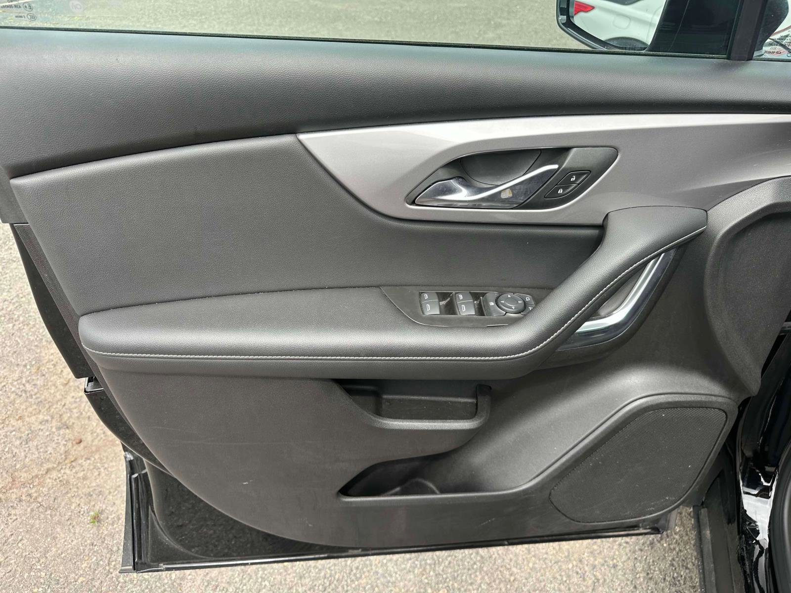 Used 2024 Chevrolet Blazer LT image 15