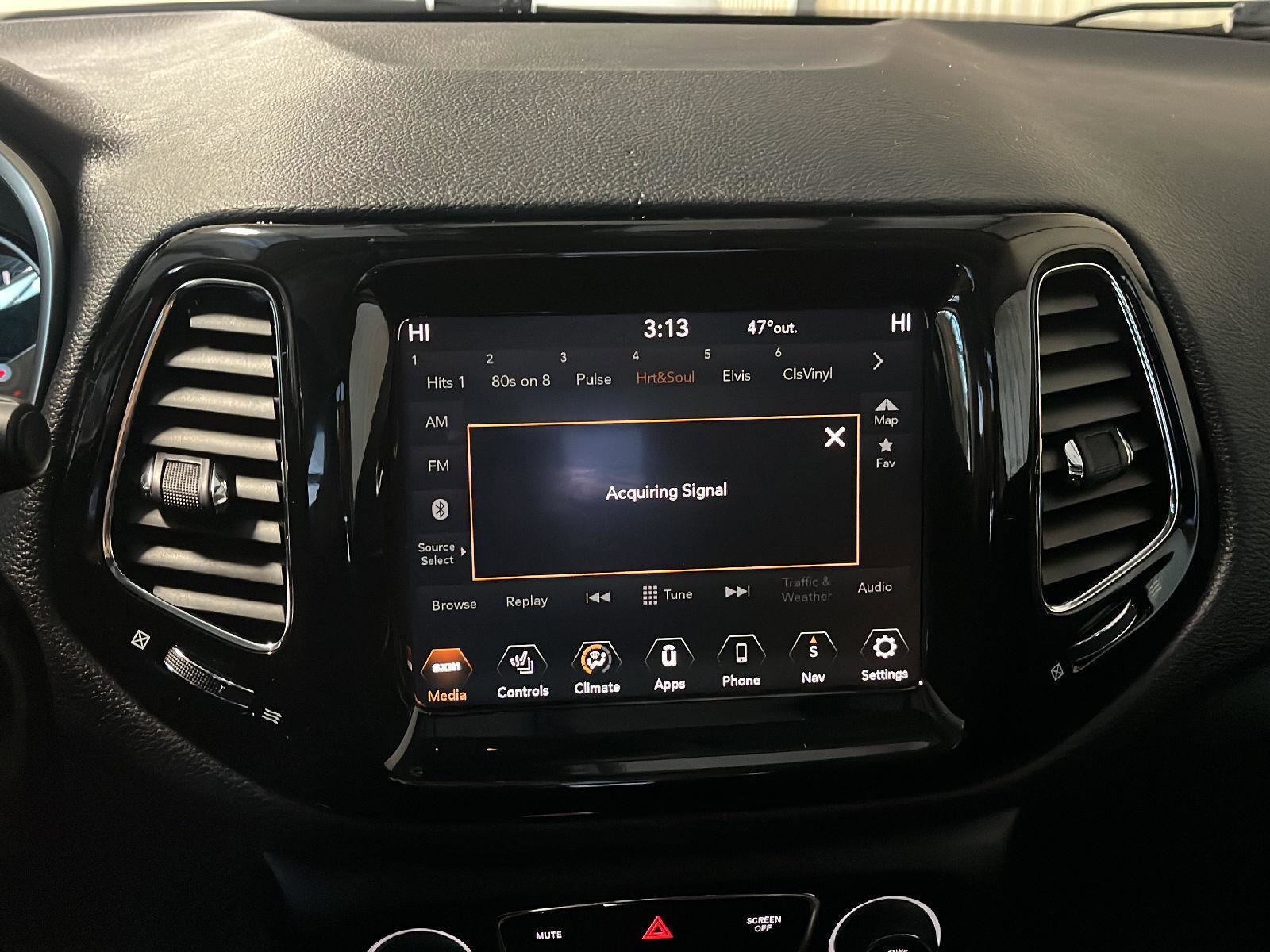 Used 2019 Jeep Compass Limited image 19