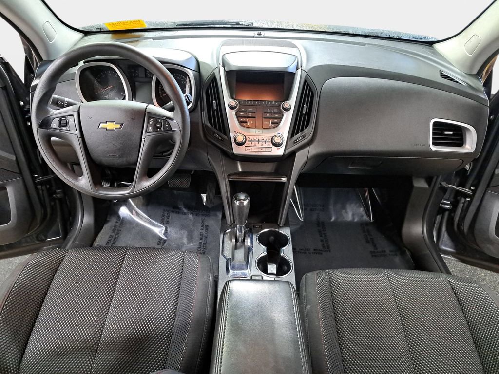 Used 2017 Chevrolet Equinox LS image 9