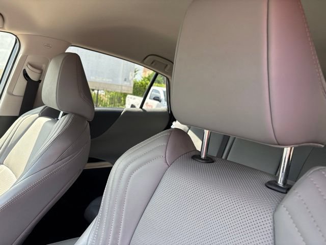 Used 2022 Toyota Venza Limited AWD/4WD image 9
