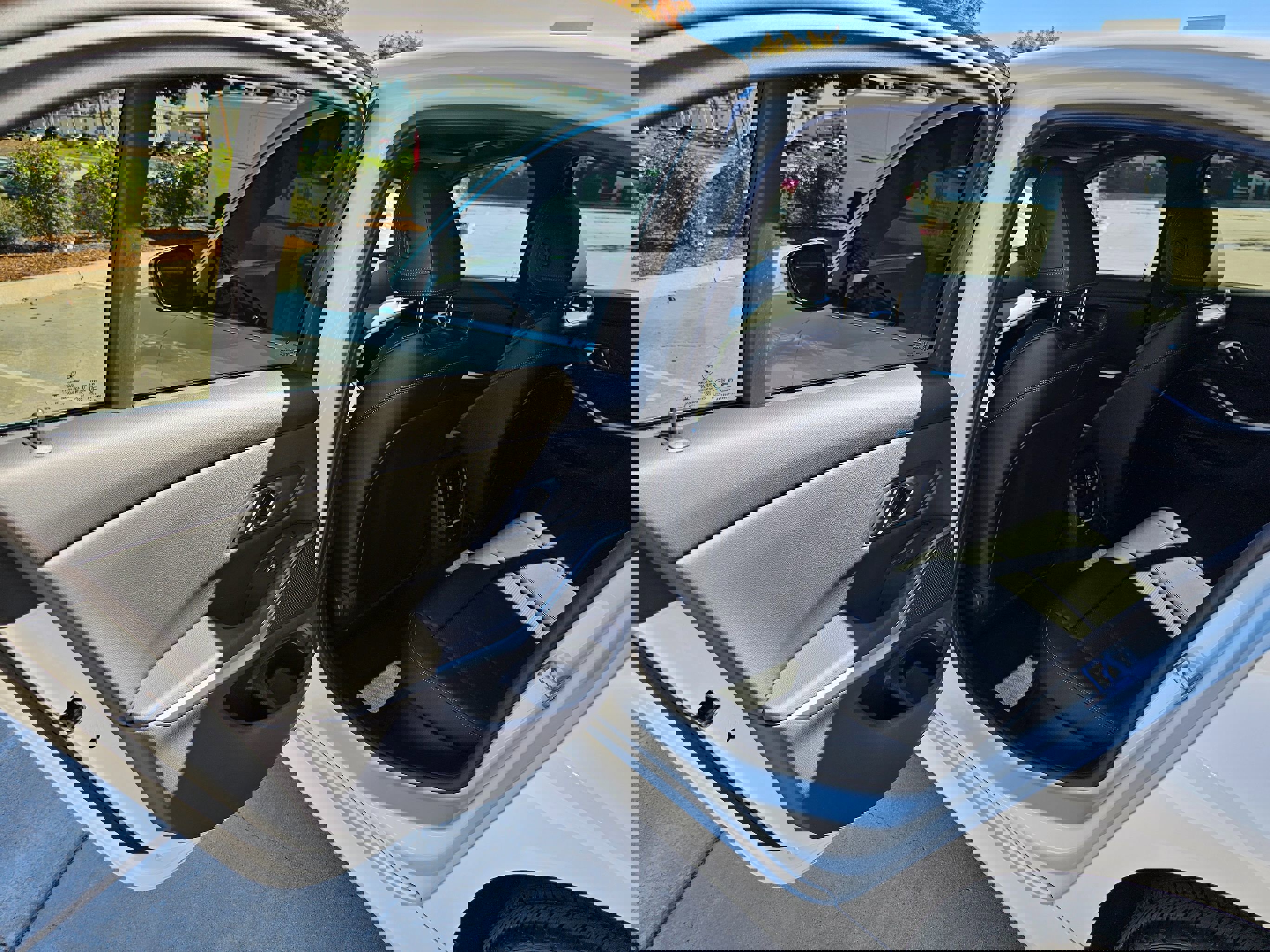 Used 2025 BMW 330i xDrive Sedan image 15