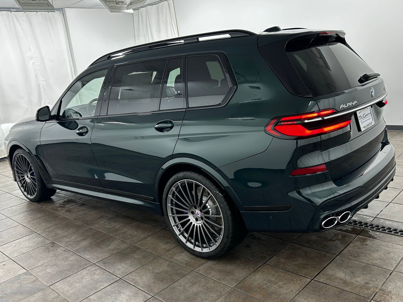 New 2026 BMW ALPINA XB7 AWD/4WD image 5