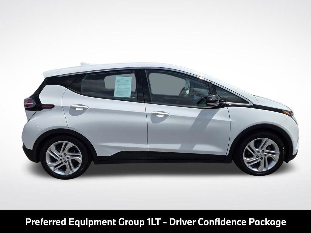 Used 2023 Chevrolet Bolt LT w/ Driver Confidence Package FWD image 10