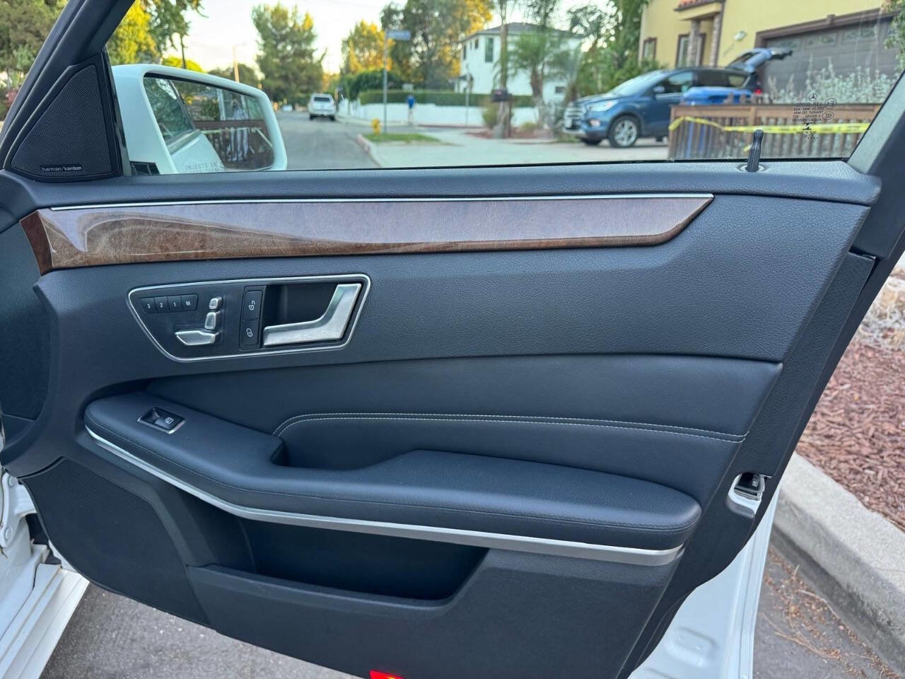 Used 2016 Mercedes-Benz E 350 Sedan image 16