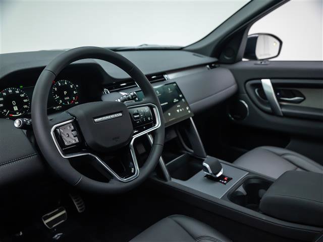 New 2026 Land Rover Discovery Sport Landmark AWD/4WD image 16