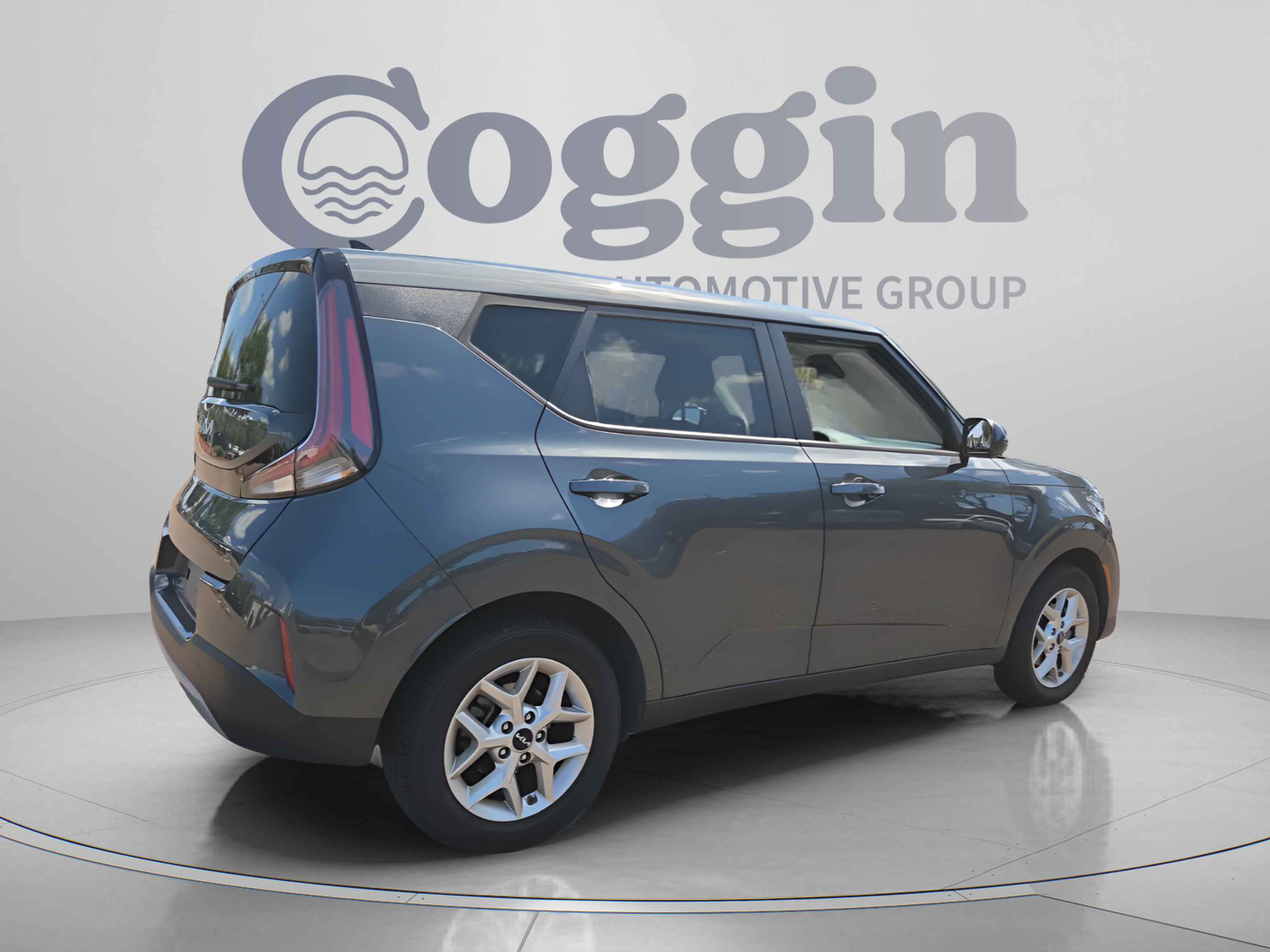 Used 2024 Kia Soul LX w/ Option Group 015 FWD image 5