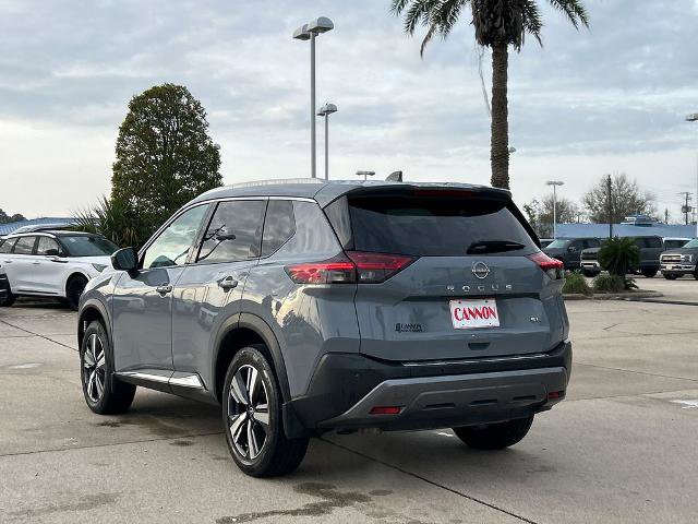Used 2023 Nissan Rogue SL image 3