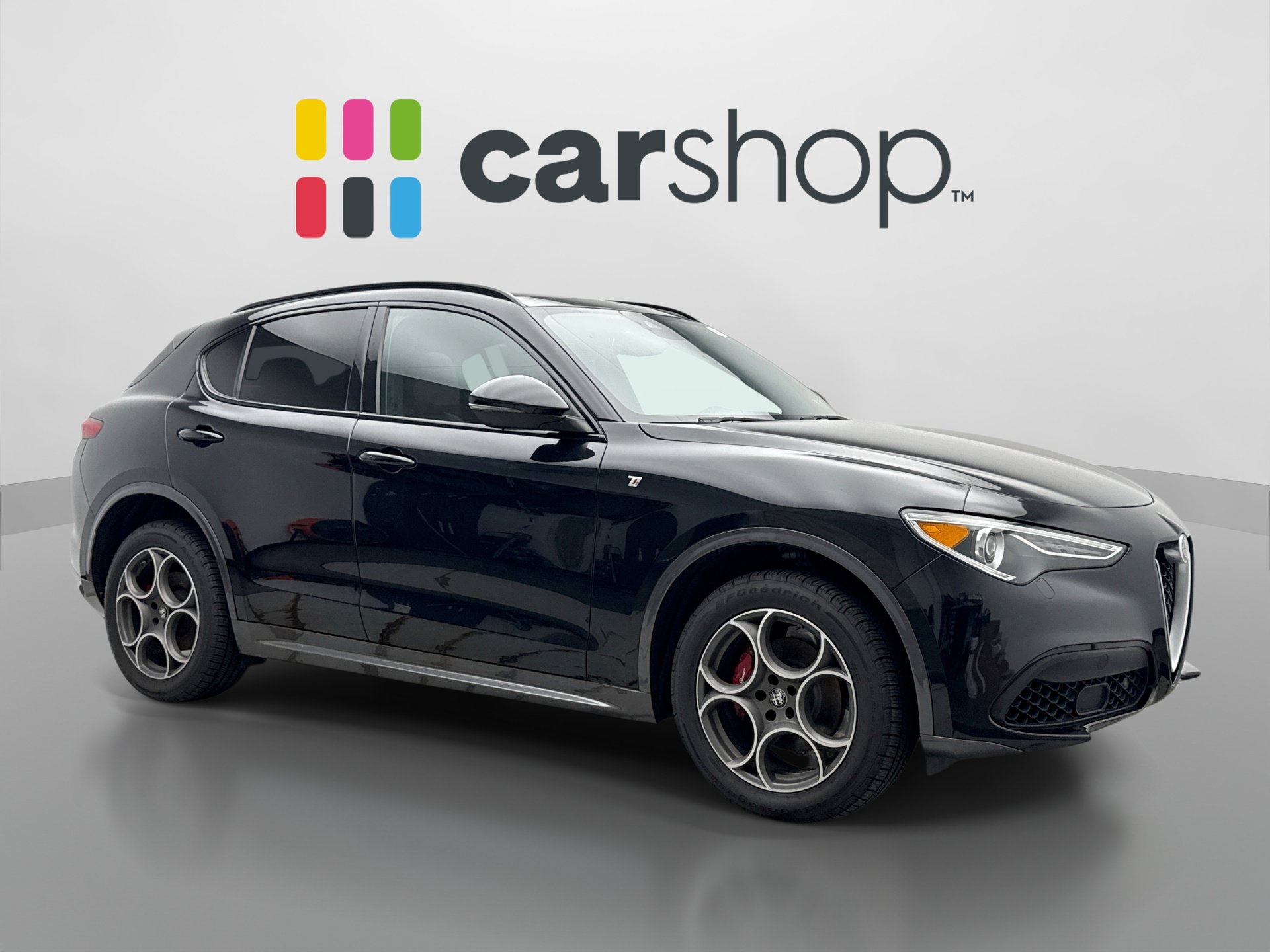 Used 2022 Alfa Romeo Stelvio Ti w/ Active Assist Plus Package AWD/4WD image 7