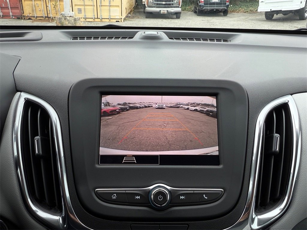 Used 2022 Chevrolet Equinox LT image 16