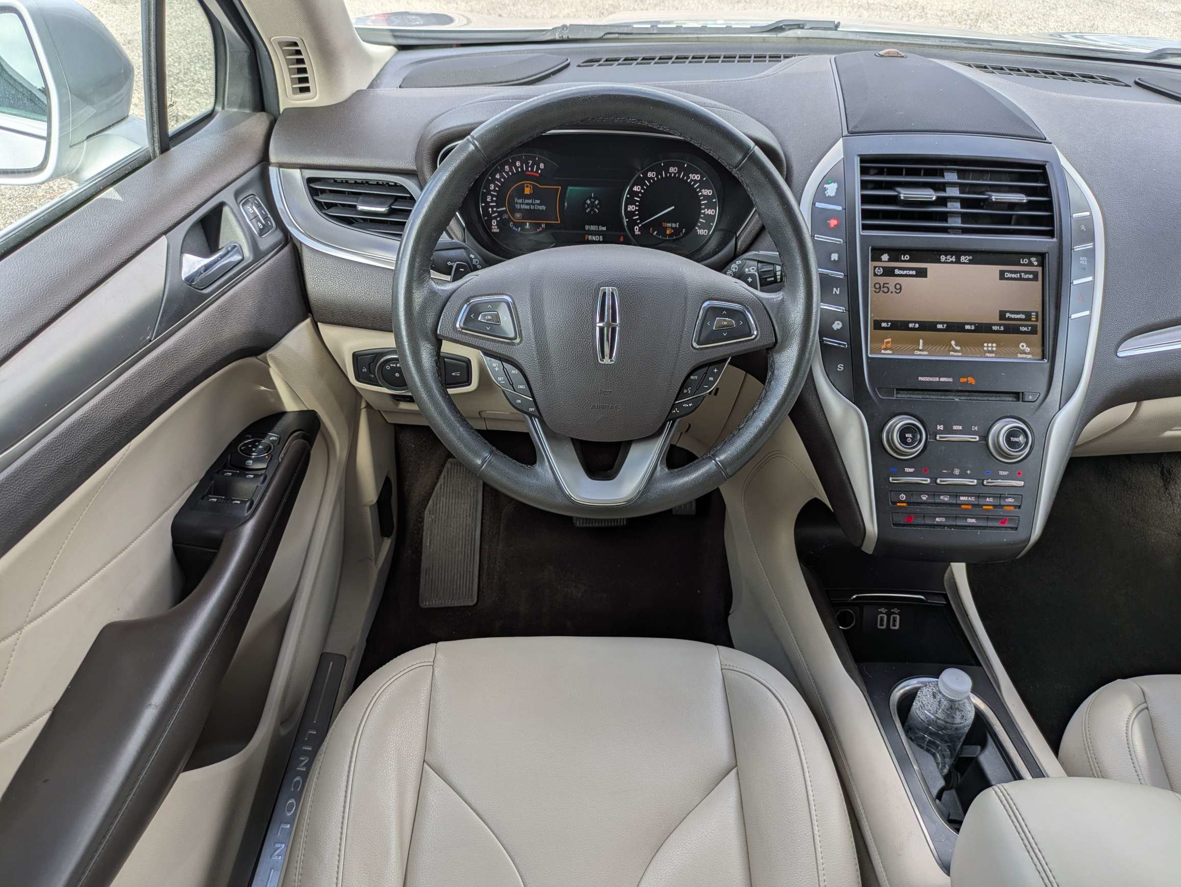 Used 2017 Lincoln MKC Premiere FWD image 16