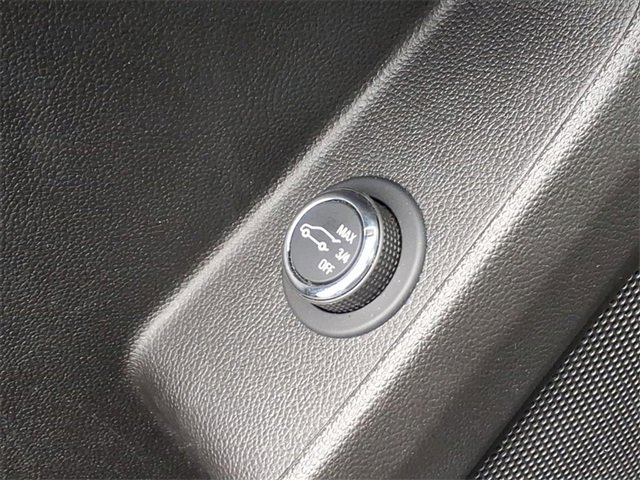 Used 2022 Chevrolet Traverse LT w/ LPO, Floor Liner Package image 21