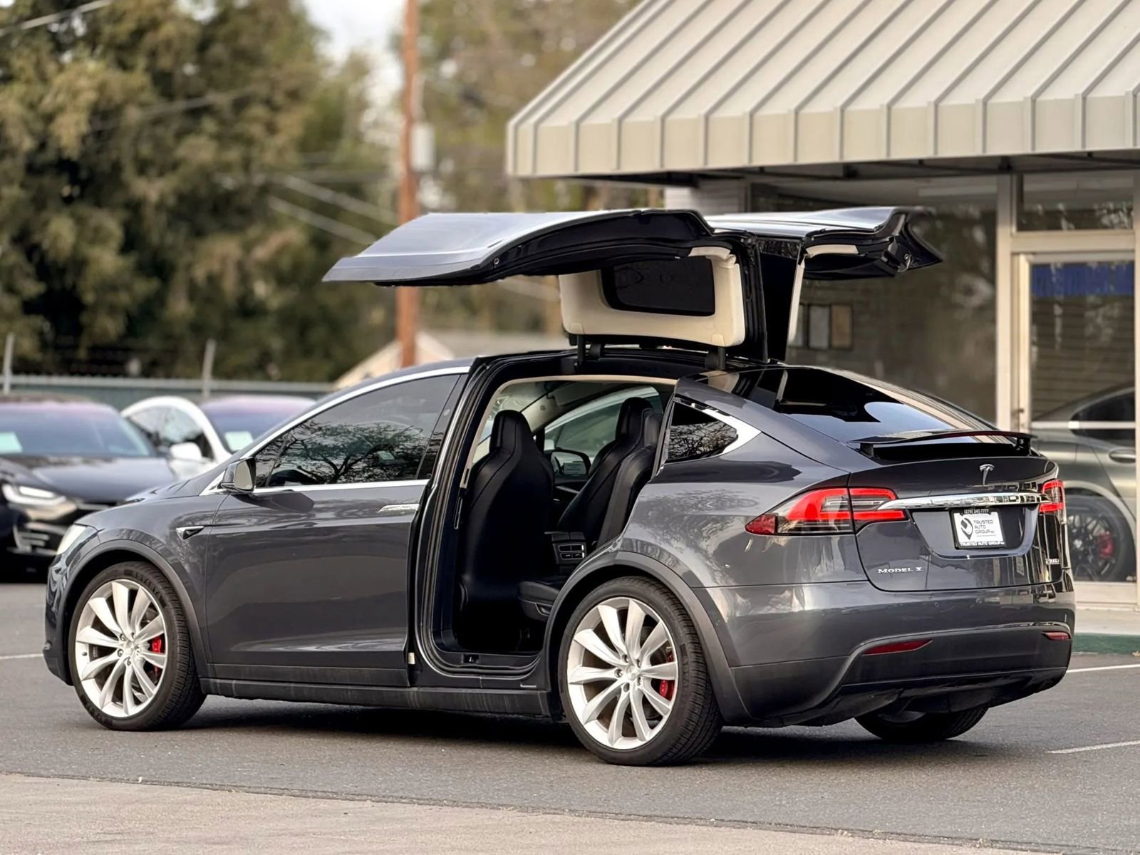 Used 2018 Tesla Model X P100D image 8