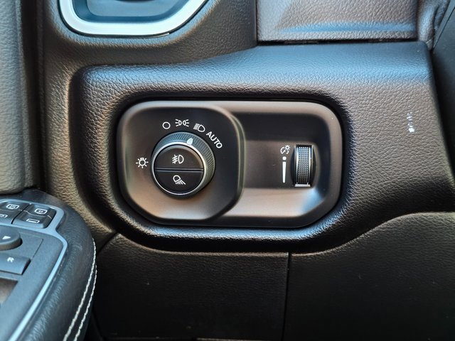 Used 2024 RAM 2500 Big Horn w/ Bed Utility Group image 37