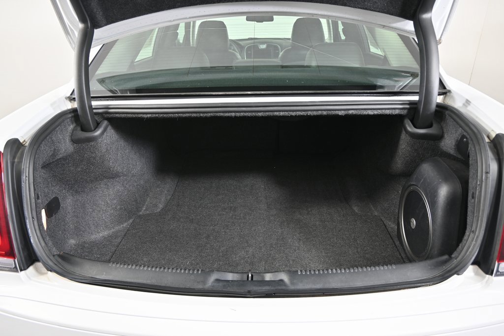 Used 2023 Chrysler 300 Touring L w/ Popular Equipment Group image 16