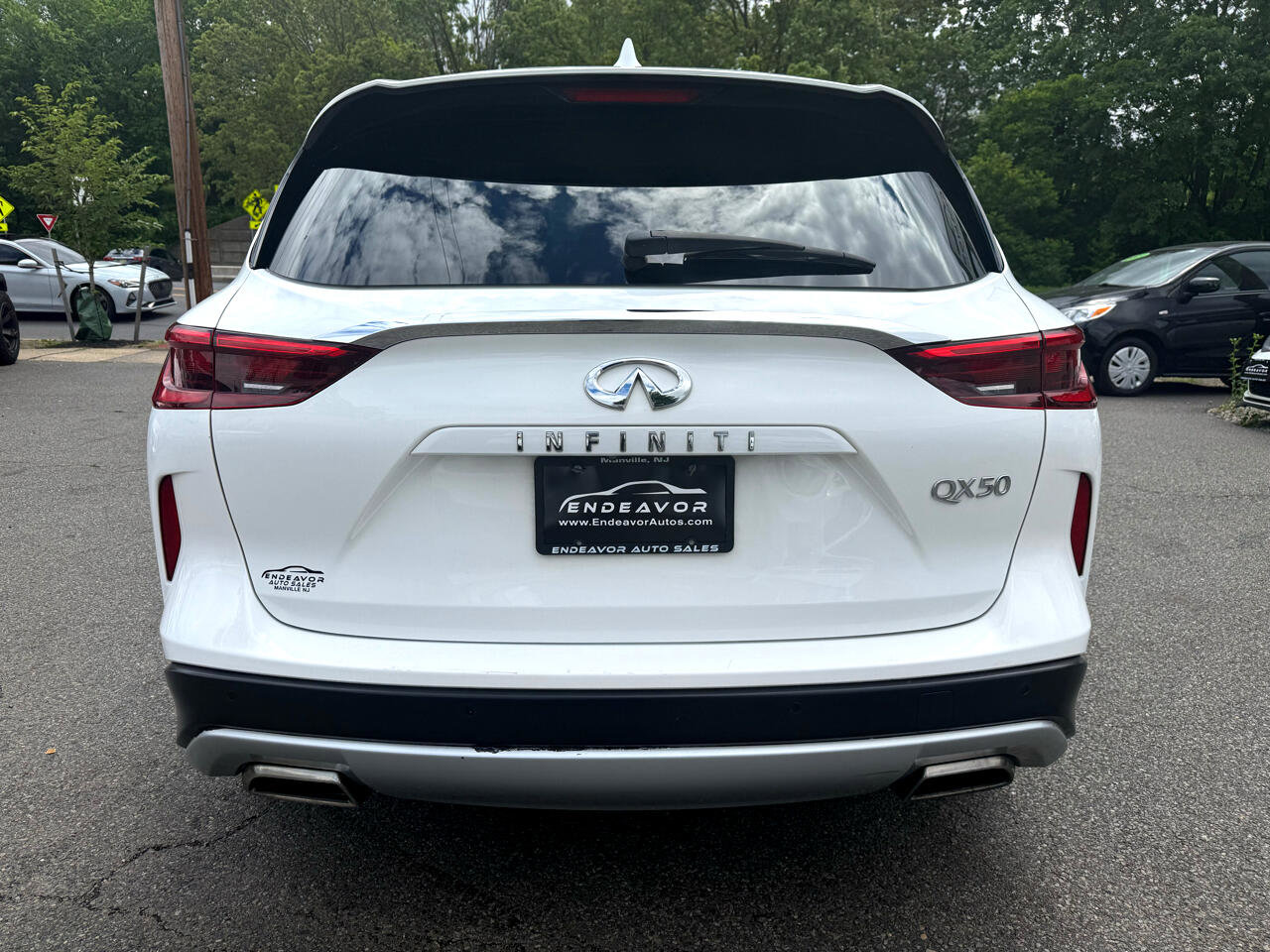 Used 2019 INFINITI QX50 Essential w/ Premium Audio Package image 5