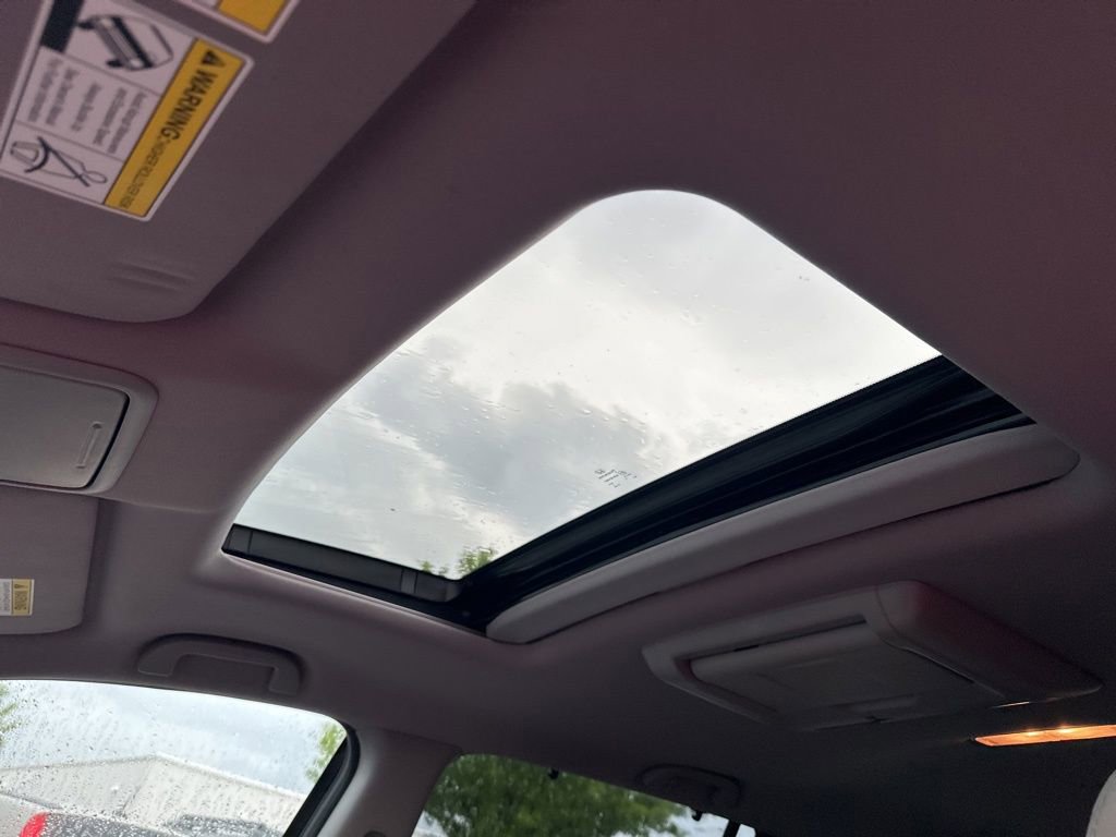 Used 2018 Honda Pilot Touring image 6