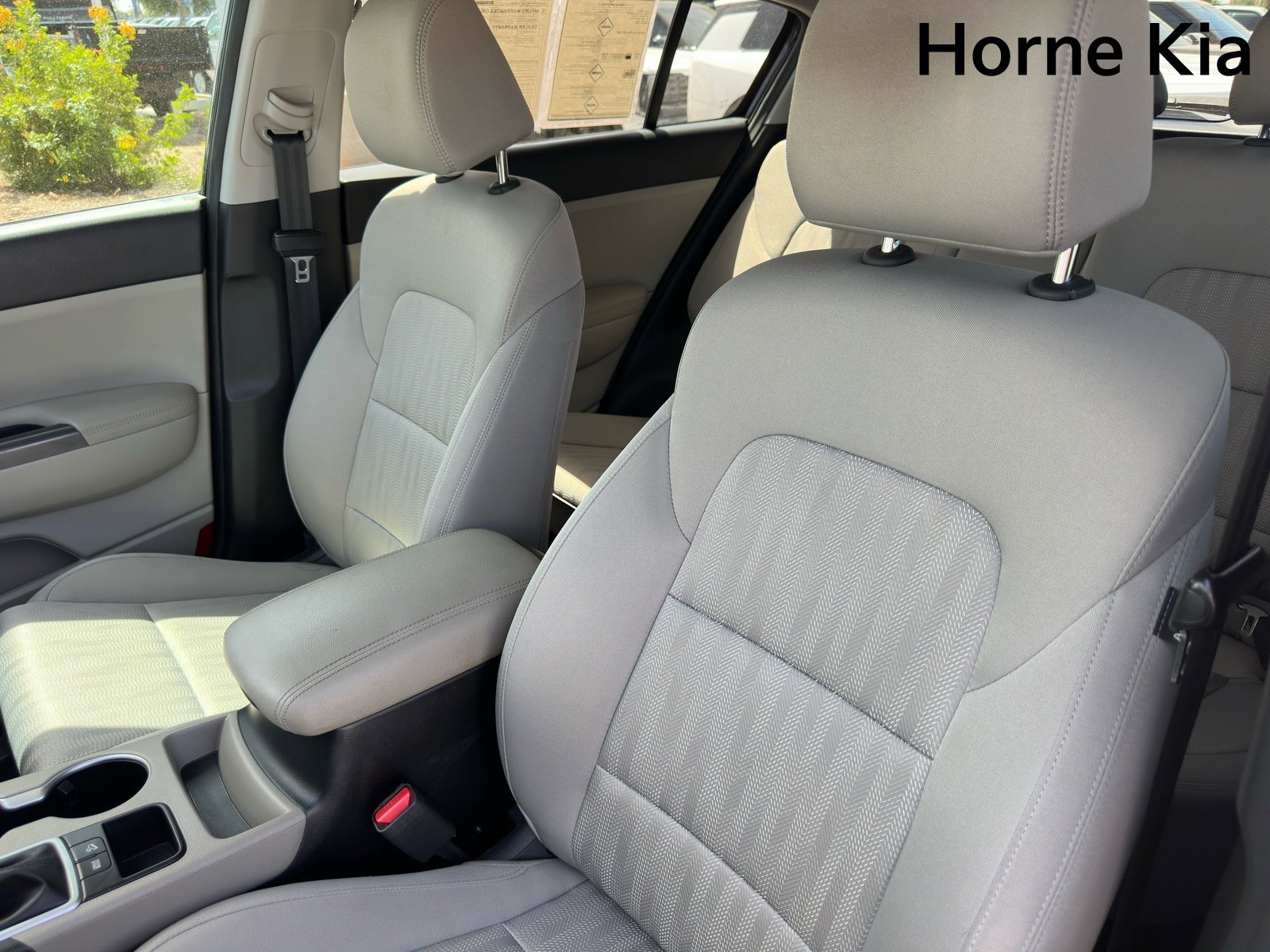 Certified 2022 Kia Sportage LX FWD image 10