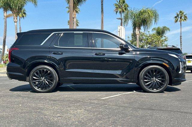 Used 2024 Hyundai Palisade Calligraphy AWD/4WD image 3