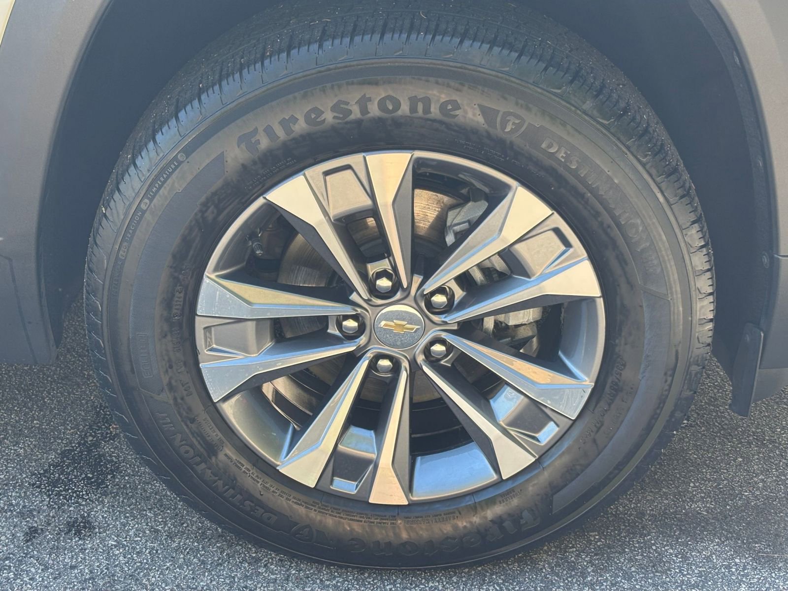 Used 2025 Chevrolet Equinox LT FWD image 31