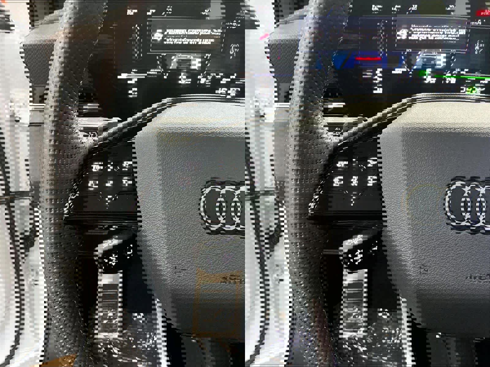 Certified 2025 Audi S6 e-tron Prestige w/ 21" Black Optic Package image 19