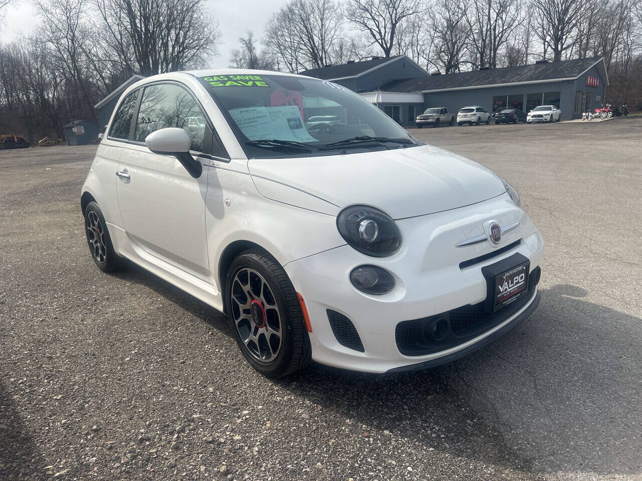 Used 2015 FIAT 500 Turbo w/ Comfort/Convenience Group FWD image 2