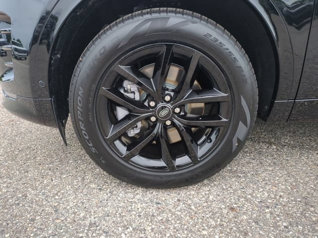 New 2026 Land Rover Discovery Sport Landmark AWD/4WD image 21
