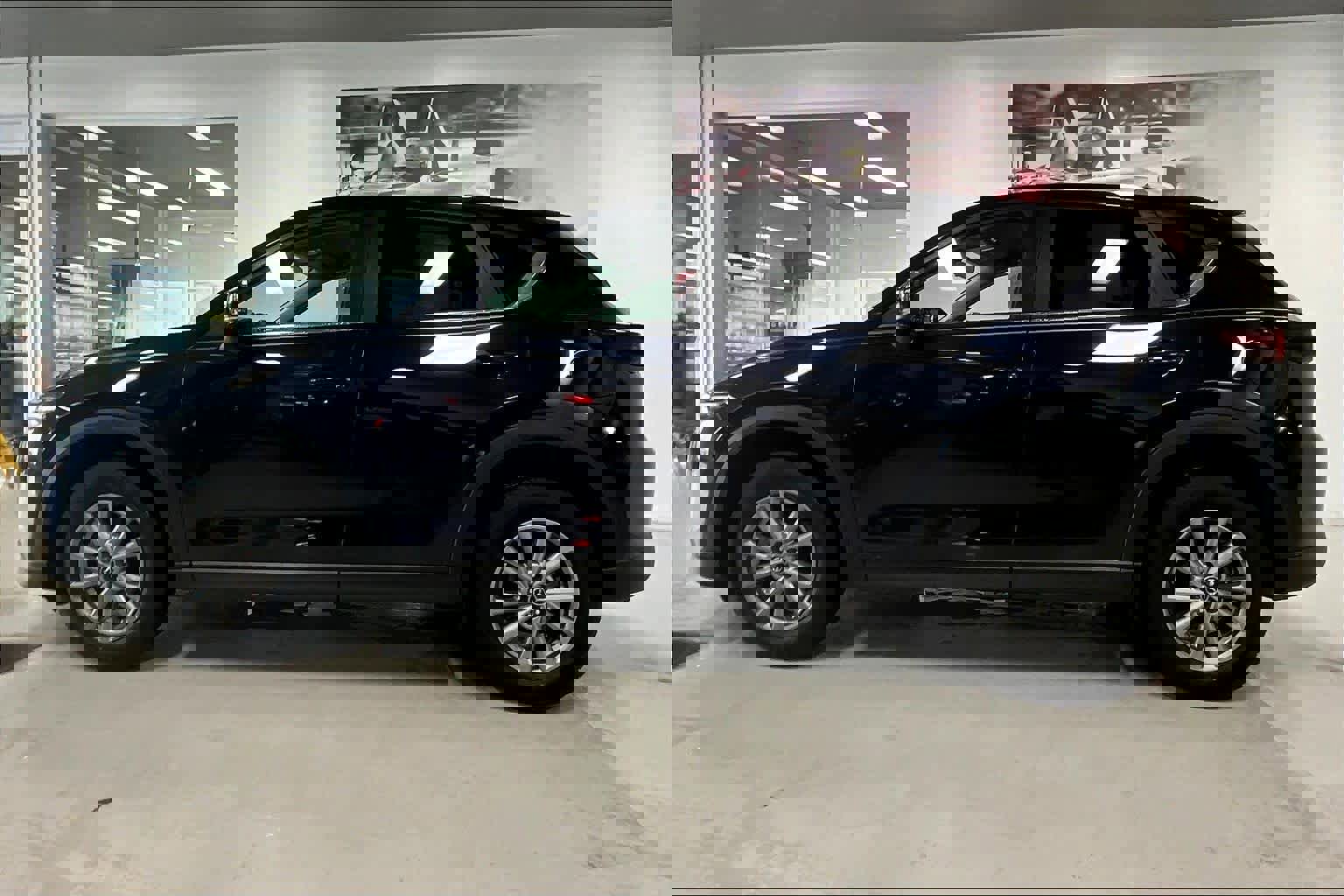 Used 2023 MAZDA CX-5 AWD 2.5 S w/ Select Package image 3