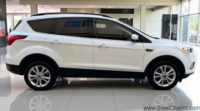 Used 2019 Ford Escape SEL image 6