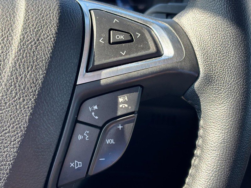 Used 2022 Ford Edge SEL w/ Convenience Package image 21