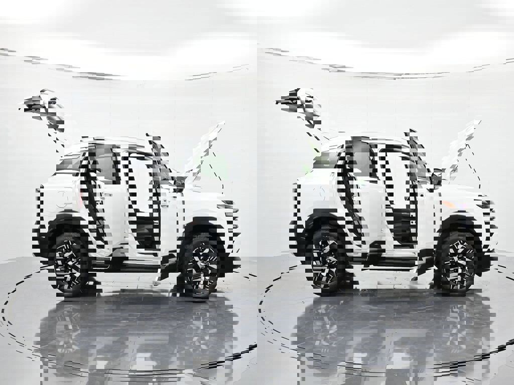 New 2026 Nissan Kicks SV image 47