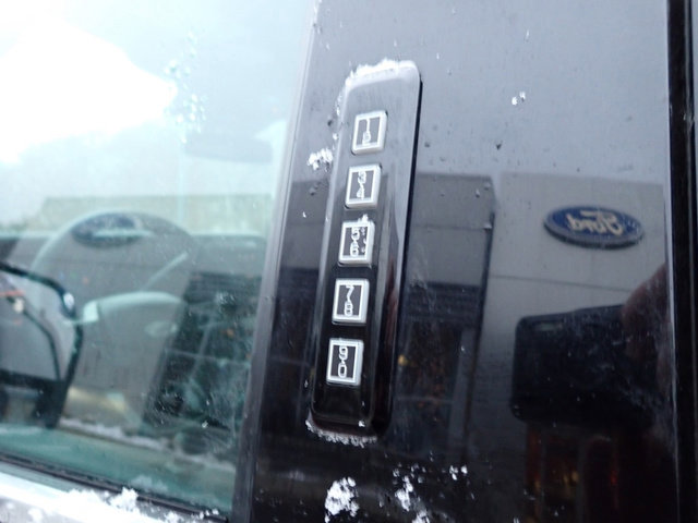Used 2024 Ford F350 Platinum w/ Tremor Off-Road Package image 8