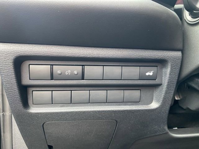 New 2025 Mitsubishi Outlander SE image 20