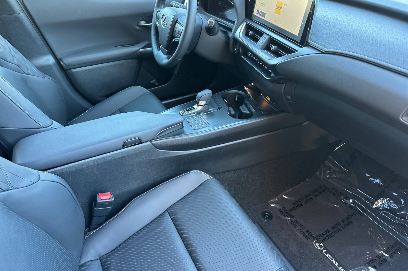 New 2026 Lexus UX 300h FWD image 16