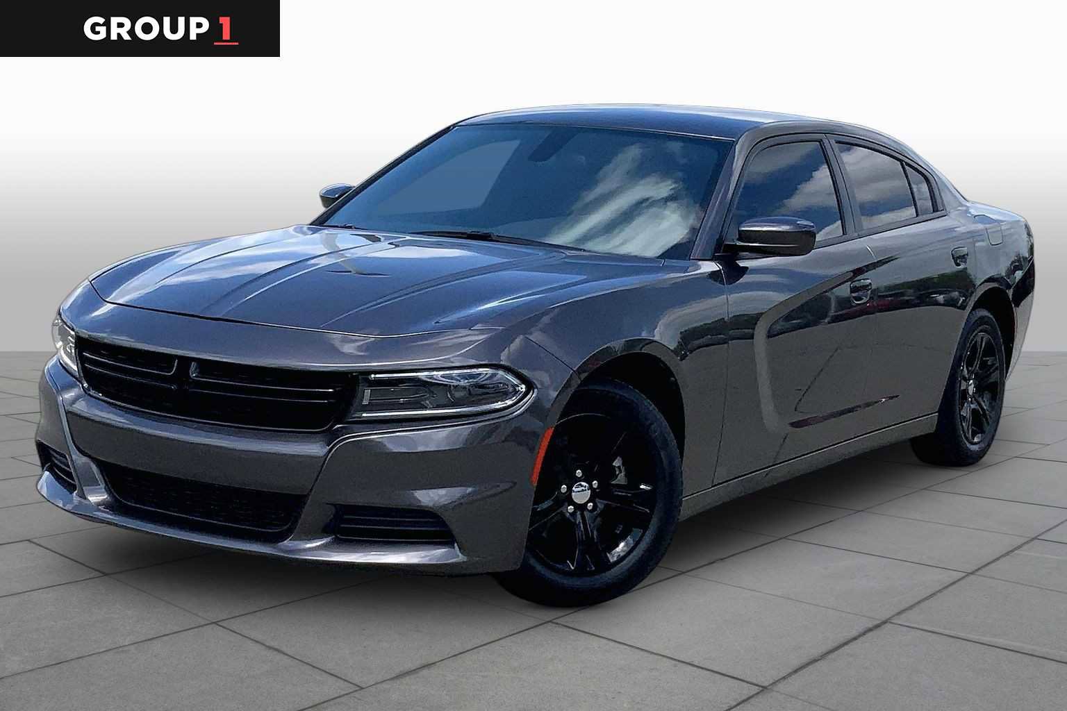 Used 2022 Dodge Charger SXT image 1