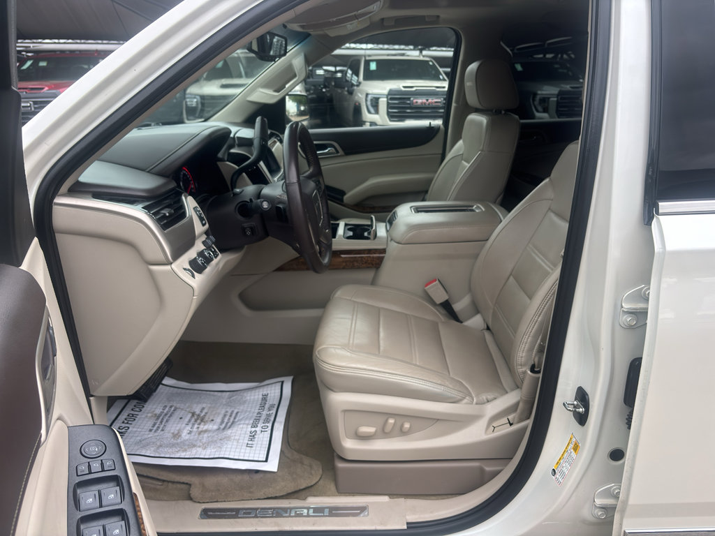 Used 2015 GMC Yukon Denali w/ Open Road Package image 12