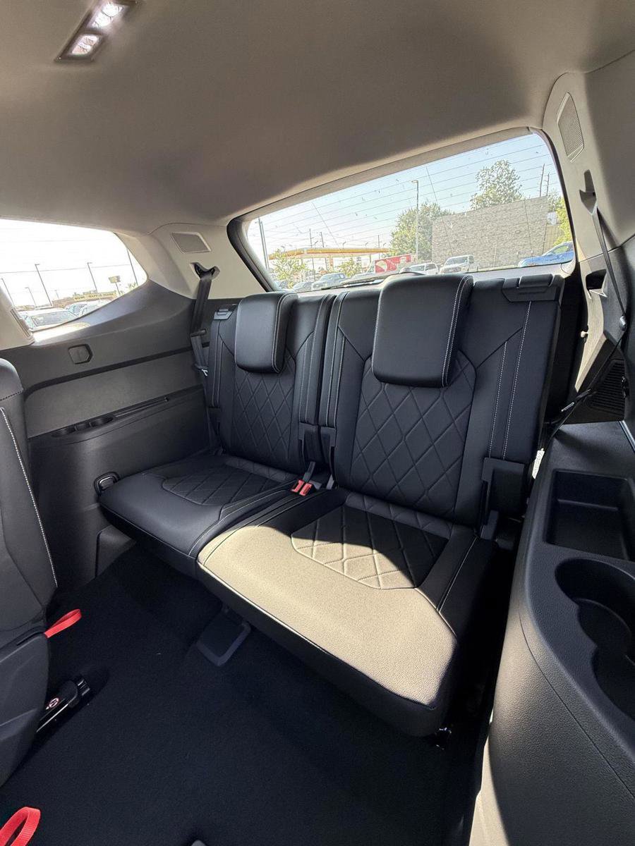 New 2026 Volkswagen Atlas SEL Premium R-Line image 17