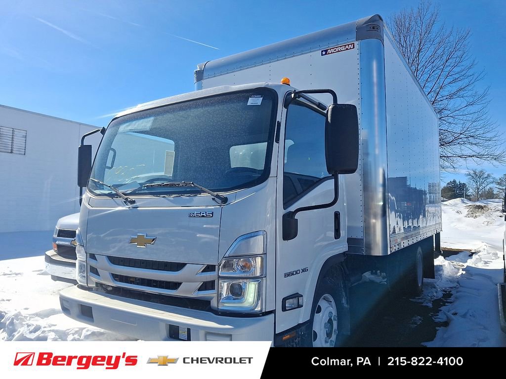 New 2025 Chevrolet Low Cab Forward 5500XG RWD image 1