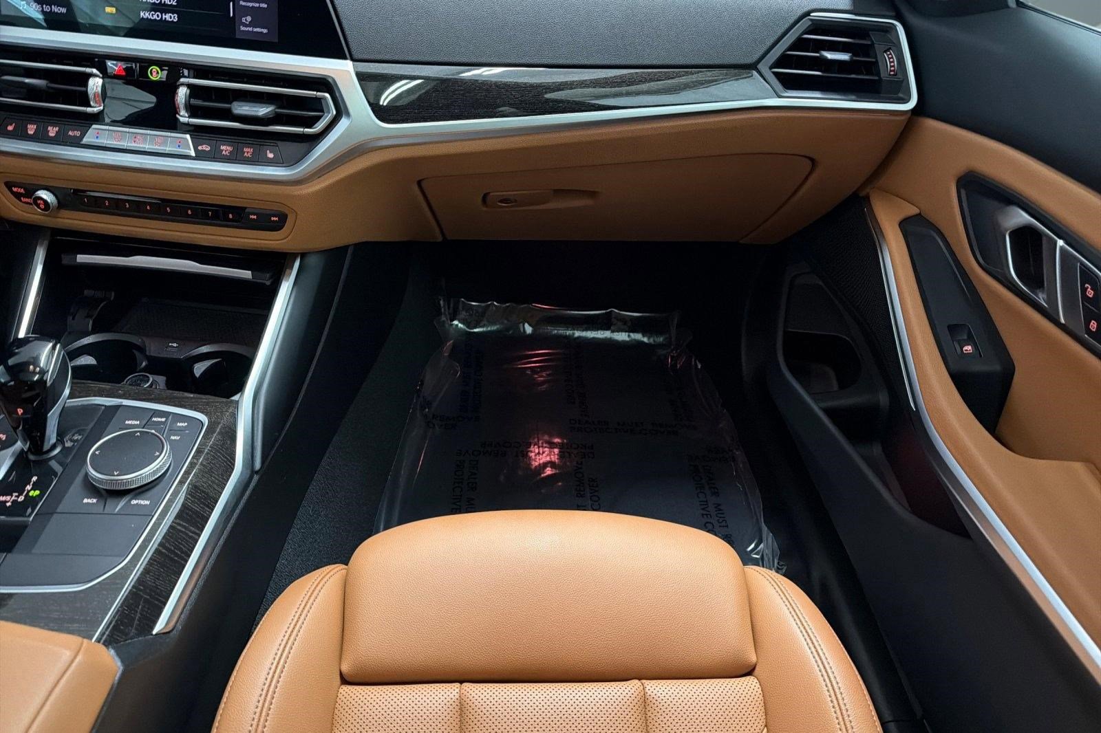 Used 2022 BMW 330e w/ Premium Package image 30